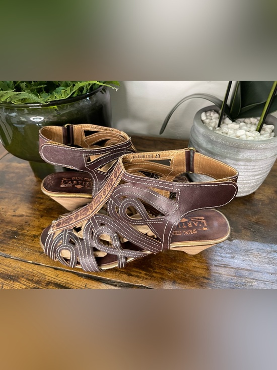 L'artiste Shoes - L’artiste Flourish gladiator brown cutout Leather Sandals EU 40, US 9.5